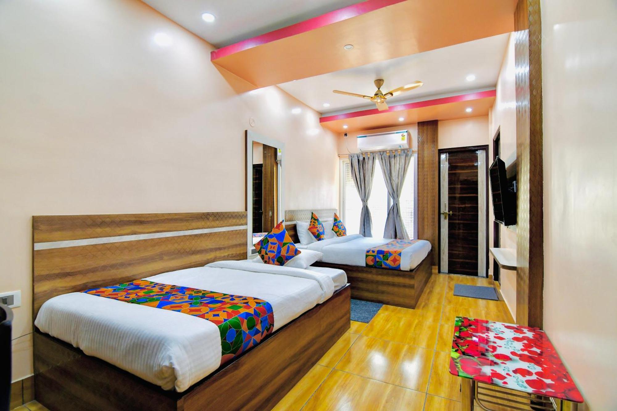 Hotel Kanan Inn كولكاتا المظهر الخارجي الصورة